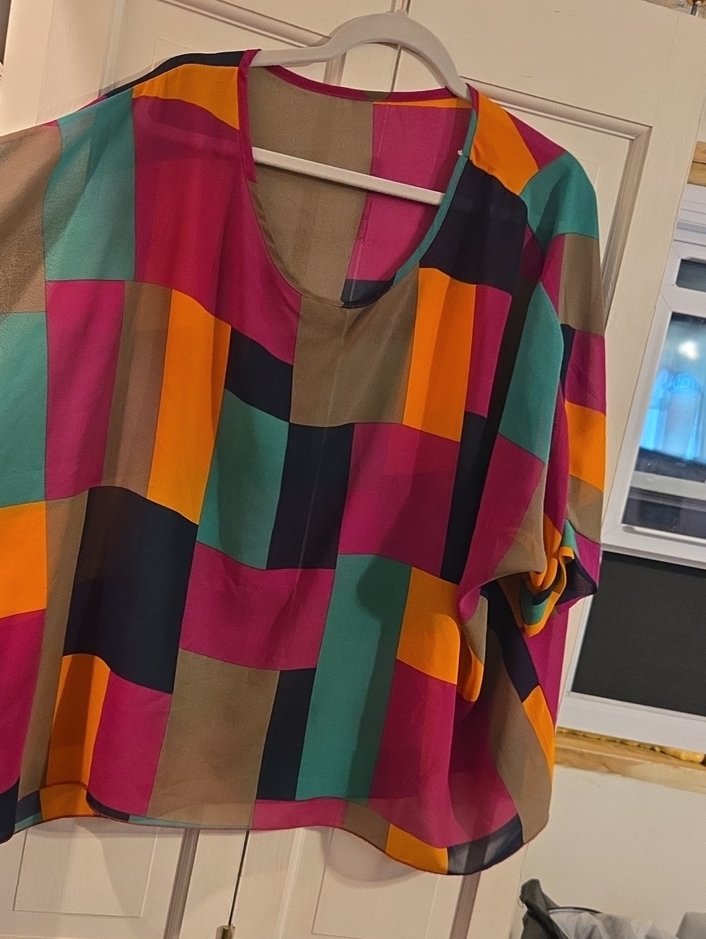 Womens Colorblock Scoop Neck Blouse in Magenta, Teal & Mustard